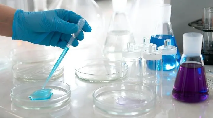 Pusat R&D Termaju